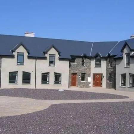 Stunning 3-bed House In Dingle Holiday home *